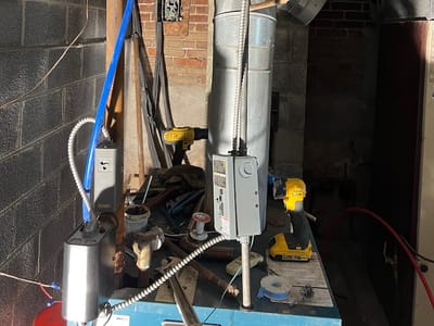 八世纪冷暖公司