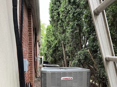 八世纪冷暖公司