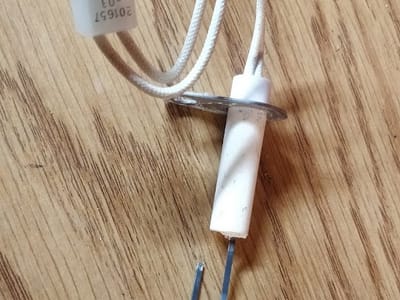 A Heating & Cooling Outlet / G.M.M.