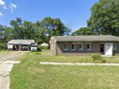 A Heating & Cooling Outlet / G.M.M.