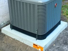 ARCO ac service tech