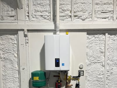 Command Service Center, INC