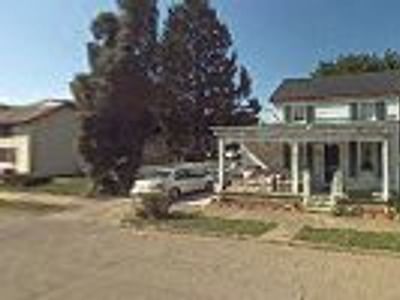 Creative Canvas by Chas