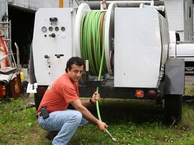 Deluxe Plumbing, Heating, and Drains