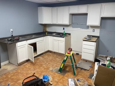 DHNBUILDINGMAINTENANCE LLC