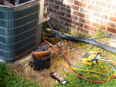 Falling Star Heating and Cooling