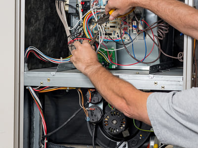 Falling Star Heating and Cooling