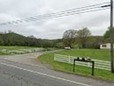 Helton's Service Company, Inc.