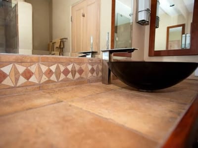 Hubbell Electro-Mechanical