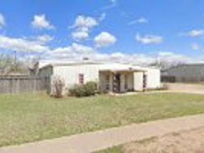 Leon's Plumbing Heating & Air Conditioning