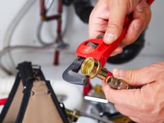 M & R Plumbing & Heating Inc