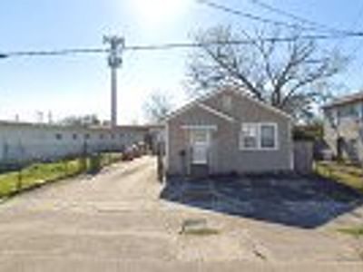 MACLEAN'S AIR CONDITIONING & HEATING LLC