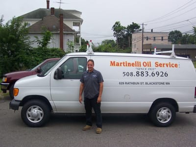 Martinelli's Oil Service
