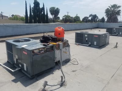 On target Air Conditioning + Refrigeration Repairs