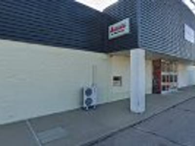 Plumbing & Heating Wholesale