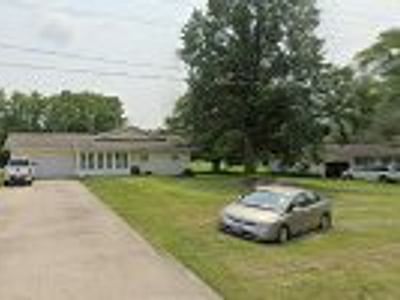 Superior Building Services LLC