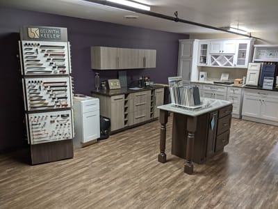 Williams Distributing