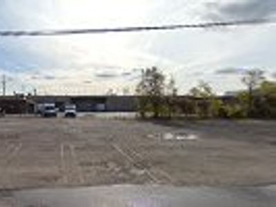 Williams Distributing